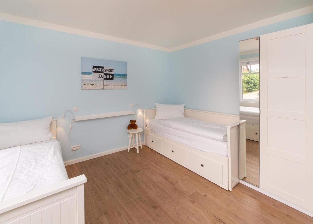Haus Watthus - Wohnung Paradies Nebel Esterno foto