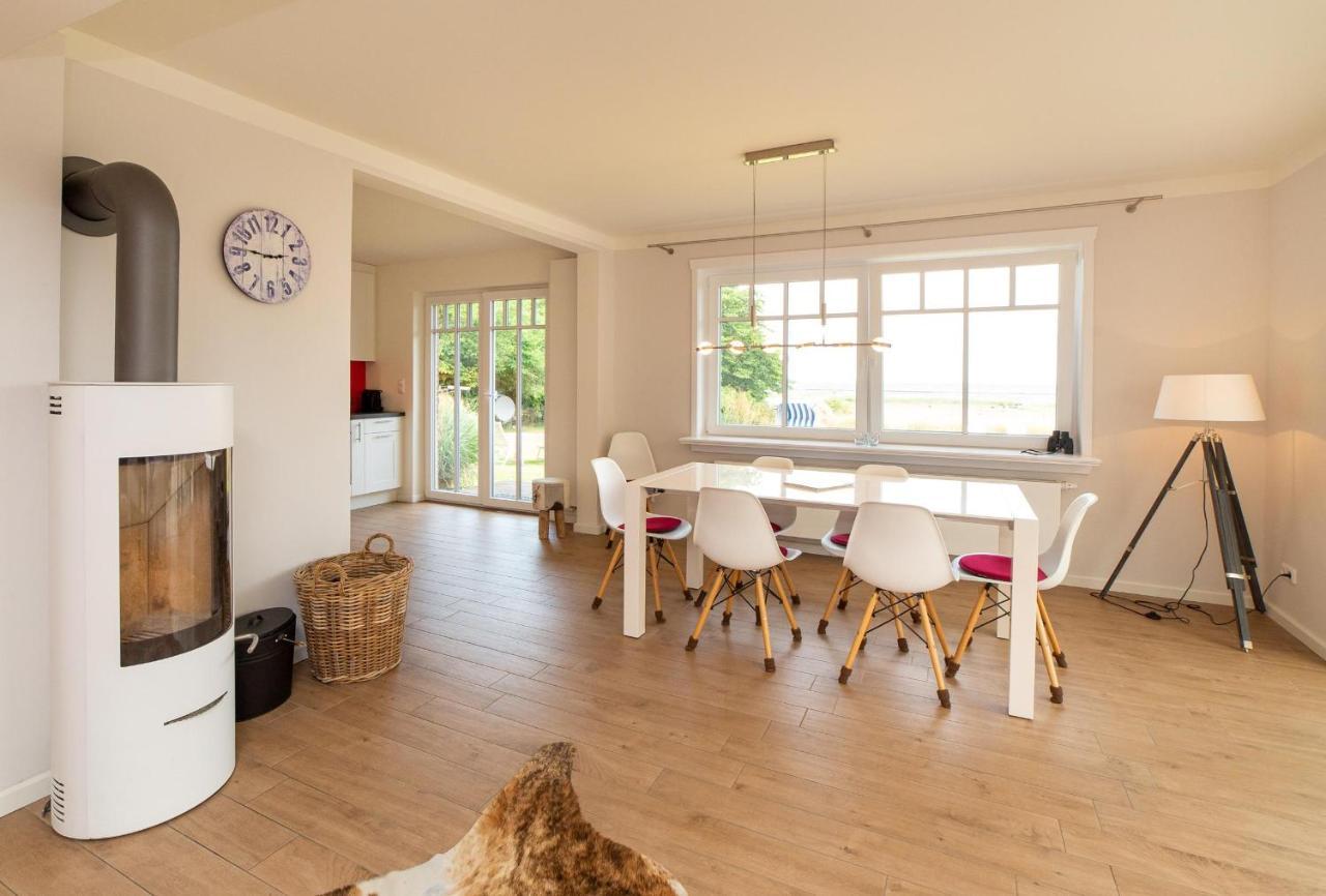 Haus Watthus - Wohnung Paradies Nebel Esterno foto