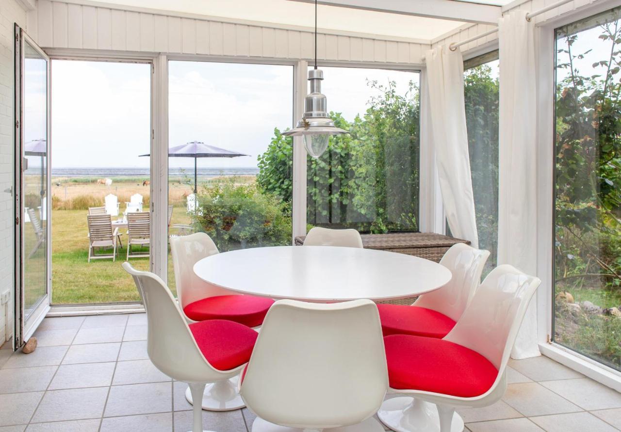 Haus Watthus - Wohnung Paradies Nebel Esterno foto